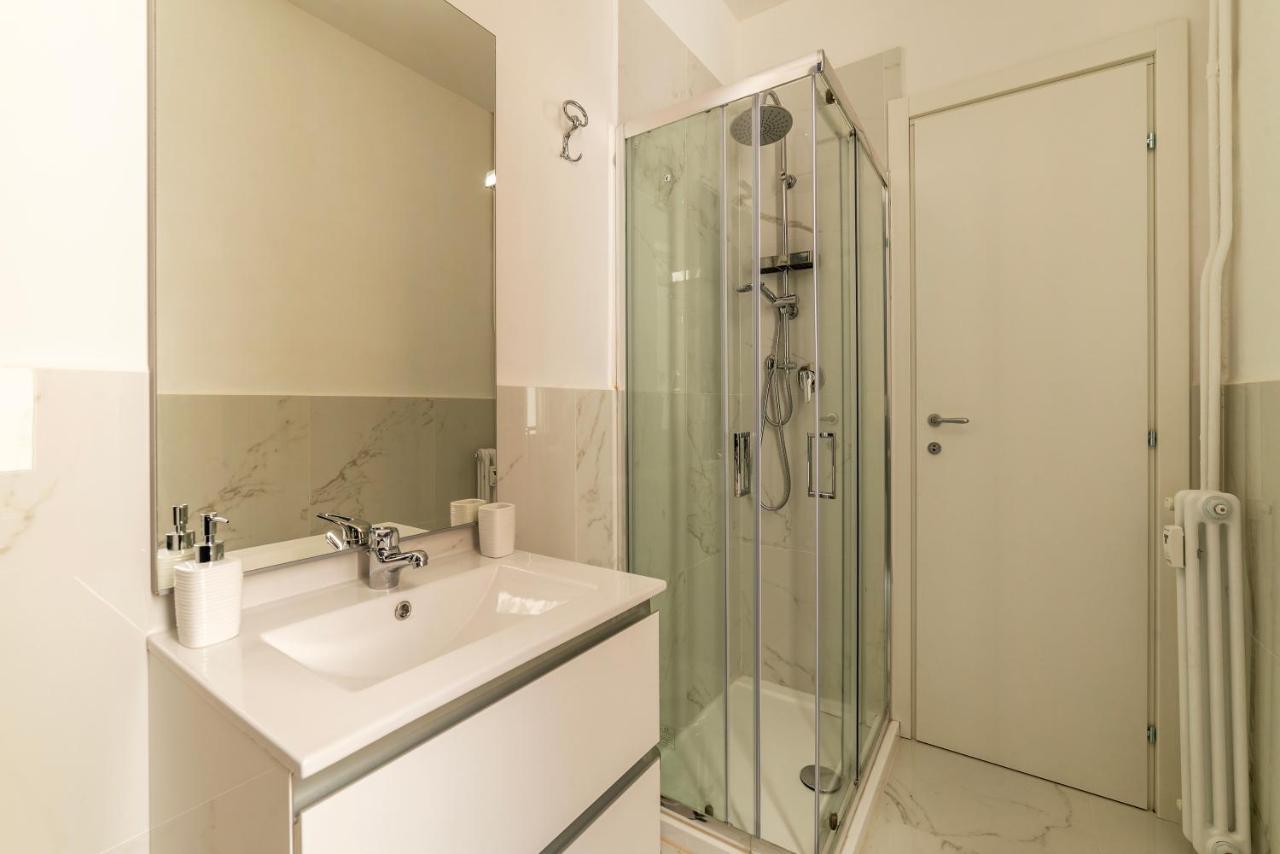 Functional Apartment - Piazza Re Di Roma מראה חיצוני תמונה